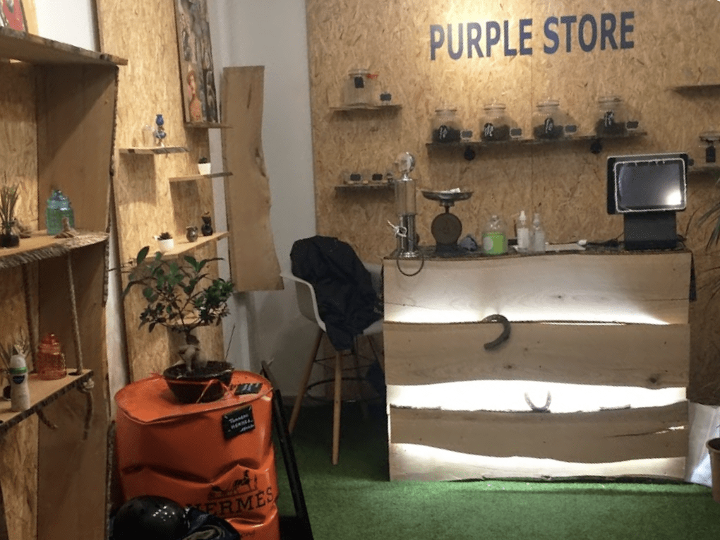 purplestoresaintouen1